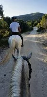 Balade &agrave; cheval - Dans les sentiers du Cirque &copy;Joy_Onorato