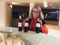 Animation "D&eacute;gustation-D&eacute;couverte de vins locaux" pour une A.G associative. &copy;Bardou_Noelle