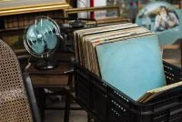 brocante &copy;freepik
