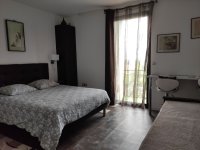 Chambre SALAGOU - Avec douche italienne - 1 à 3 personnes ©frabot