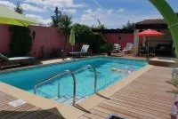 Piscine &copy;Fontaine_de_Sarac