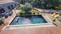 PiscineVueduRooftop &copy;Valerie_Cuquemelle