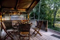 Camping_Lac_du_Salagou_7 &copy;Vidalenq