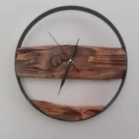 horloge bois acier &copy;anthony_loprieno